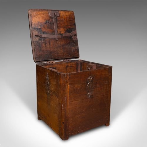 ANTIQUE MAIL CARRIAGE STRONG BOX ENGLISH OAK SECURITY CHEST EARLY GEORGIAN - ADDITIONAL PHOTO 1