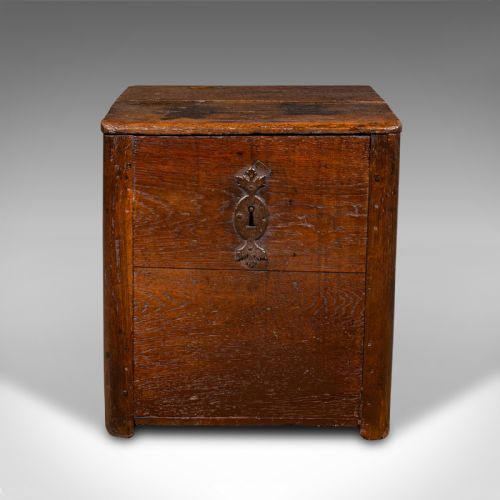 ANTIQUE MAIL CARRIAGE STRONG BOX ENGLISH OAK SECURITY CHEST EARLY GEORGIAN - ADDITIONAL PHOTO 2