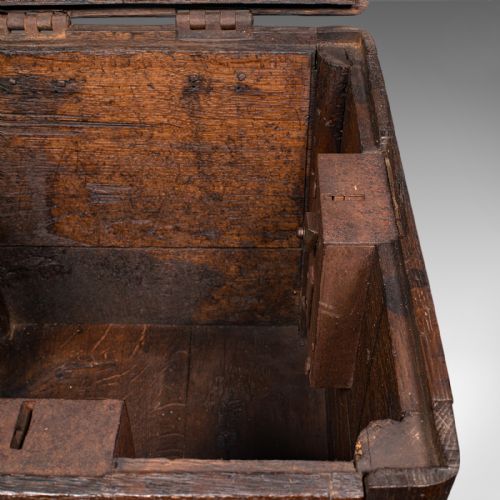 ANTIQUE MAIL CARRIAGE STRONG BOX ENGLISH OAK SECURITY CHEST EARLY GEORGIAN - ADDITIONAL PHOTO 9