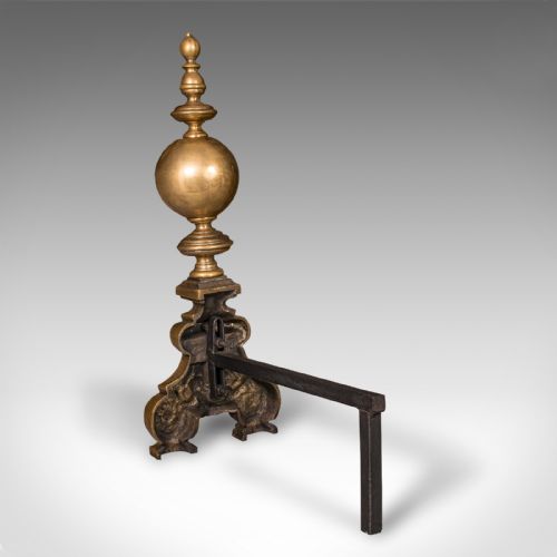 fig 3. Presented in very good antique condition.
