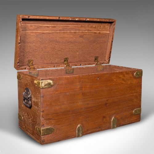 ANTIQUE WORKMAN'S TOOL CHEST ENGLISH TEAK BRASS CRAFTSMAN'S TRUNK VICTORIAN - ADDITIONAL PHOTO 1