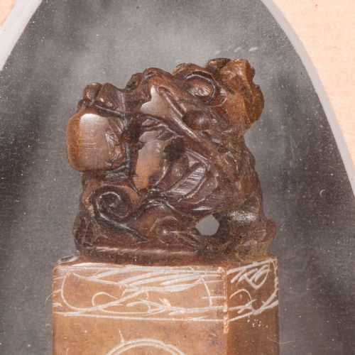 ANTIQUE ZODIAC SEAL DISPLAY CHINESE SOAPSTONE SHENGXIAO OAK FRAME VICTORIAN - ADDITIONAL PHOTO 9