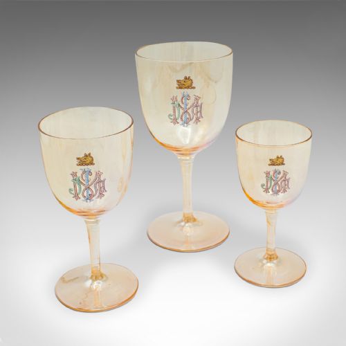 ANTIQUE COCKTAIL GLASS SERVICE AUSTRIAN WINE APERITIF 12 PIECES VICTORIAN - ADDITIONAL PHOTO 1