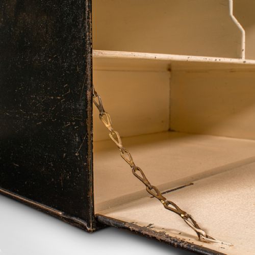 ANTIQUE FALL FRONT DEED BOX ENGLISH STEEL KEEPSAKE CASE STORAGE CIRCA 1920 - ADDITIONAL PHOTO 8