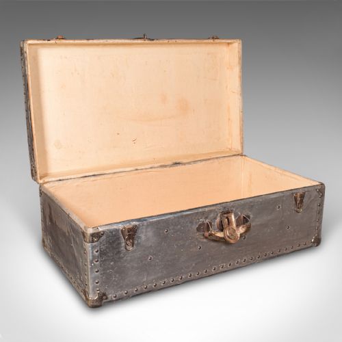LARGE ANTIQUE SHIPPING CHEST CONTINENTAL ALUMINIUM TRUNK EDWARDIAN C1910 - ADDITIONAL PHOTO 1