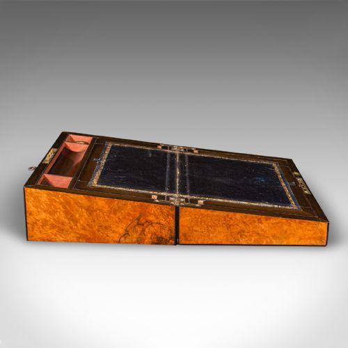 ANTIQUE GENTLEMAN'S WRITING SLOPE ENGLISH WALNUT CORRESPONDENCE BOX VICTORIAN - ADDITIONAL PHOTO 5