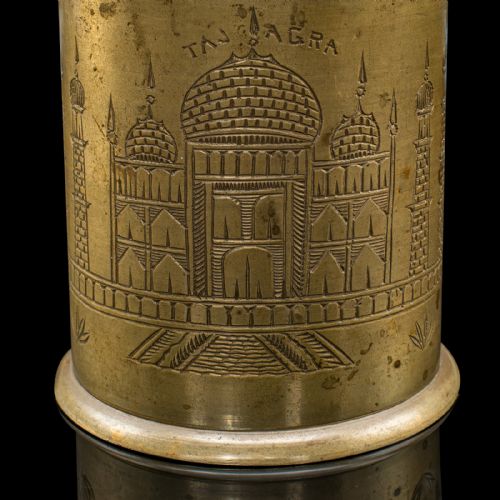 ANTIQUE HAND DECORATED CIGARETTE KEEPER INDIAN BRASS TOBACCO TIN VICTORIAN - ADDITIONAL PHOTO 8