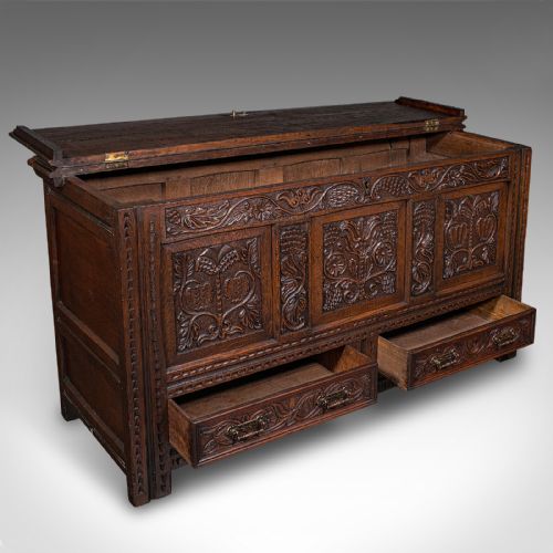 LARGE ANTIQUE MULE CHEST ENGLISH CARVED OAK COFFER WILLIAM III CIRCA 1700 - ADDITIONAL PHOTO 1