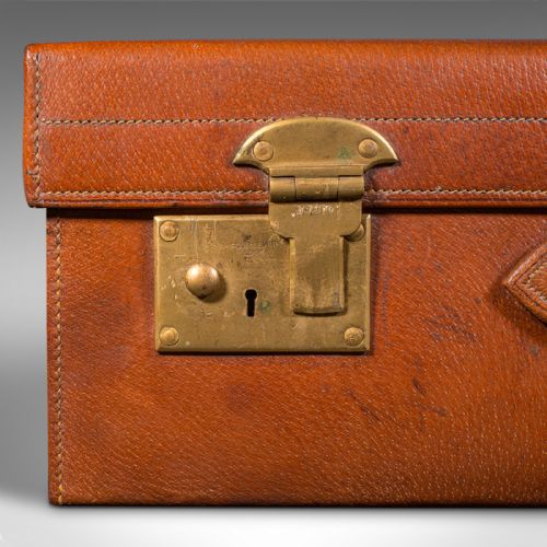 ANTIQUE GENTLEMAN'S TRAVEL CASE ENGLISH LEATHER SUITCASE HARRODS EDWARDIAN - ADDITIONAL PHOTO 6