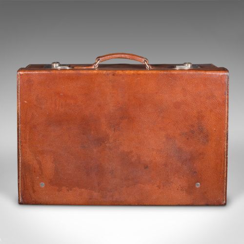 ANTIQUE GENTLEMAN'S VALET SUITCASE ENGLISH LEATHER FITTED INTERIOR C1920 - ADDITIONAL PHOTO 4