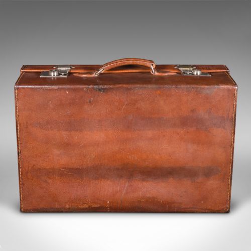 ANTIQUE GENTLEMAN'S VALET SUITCASE ENGLISH LEATHER FITTED INTERIOR C1920 - ADDITIONAL PHOTO 5