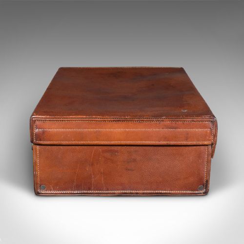 ANTIQUE GENTLEMAN'S VALET SUITCASE ENGLISH LEATHER FITTED INTERIOR C1920 - ADDITIONAL PHOTO 7