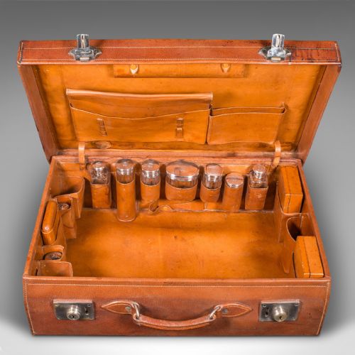 ANTIQUE GENTLEMAN'S VALET SUITCASE ENGLISH LEATHER FITTED INTERIOR C1920 - ADDITIONAL PHOTO 9
