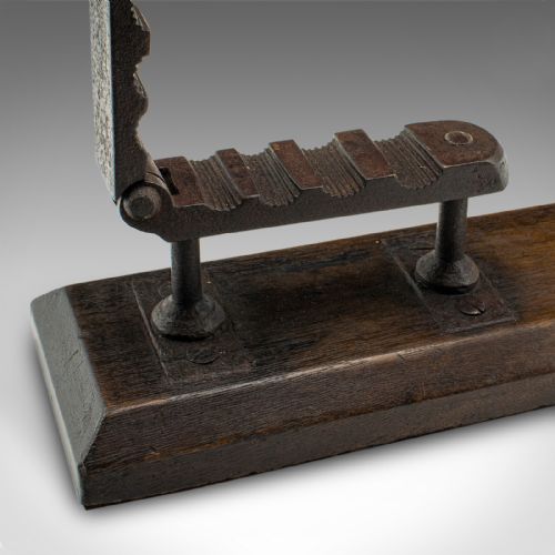 ANTIQUE APOTHECARY CORK COMPRESSOR ENGLISH OAK WINE BOTTLE PRESS GEORGIAN - ADDITIONAL PHOTO 2