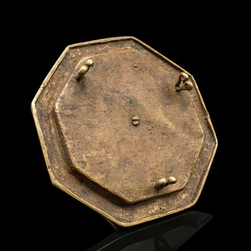 ANTIQUE TEMPLE BETEL NUT DISH INDONESIAN ENGRAVED BRASS SIREH STAND VICTORIAN - ADDITIONAL PHOTO 9