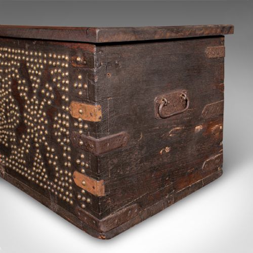 ANTIQUE STUDDED ZANZIBAR CHEST AFRICAN CARRIAGE TRUNK VICTORIAN CIRCA 1850 - ADDITIONAL PHOTO 10