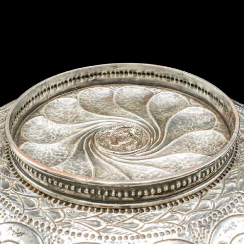 PAIR OF ANTIQUE PRESENTATION SERVING DISHES INDIAN SILVER PLATE BOWL VICTORIAN - ADDITIONAL PHOTO 9