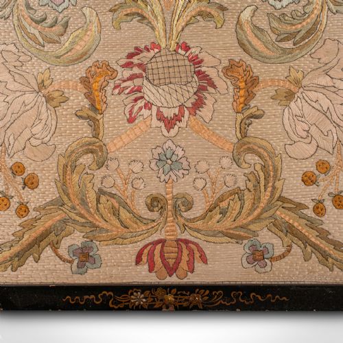 ANTIQUE EMBROIDERED PANEL ENGLISH FRAMED SILKWORK BAROQUE TASTE VICTORIAN - ADDITIONAL PHOTO 9