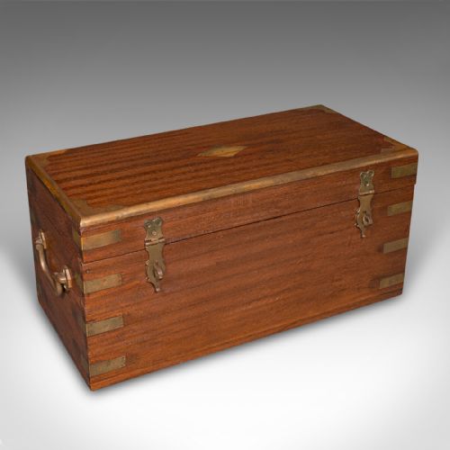 SMALL ANTIQUE DISPLAY CHEST INDIAN TEAK MINIATURE CAMPAIGN TRUNK VICTORIAN - ADDITIONAL PHOTO 1