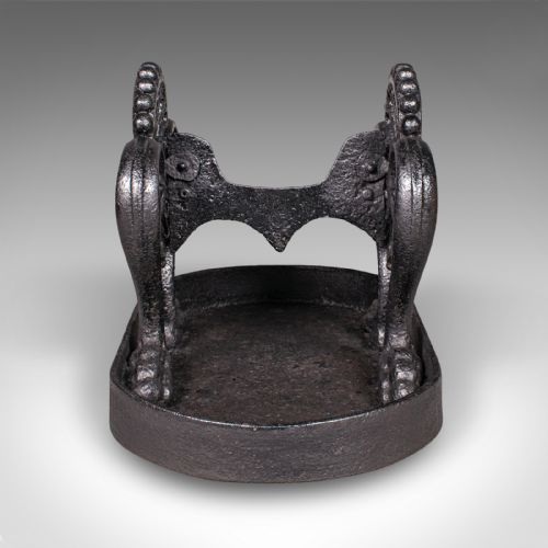 LARGE ANTIQUE TOWNHOUSE BOOT SCRAPER ENGLISH SHOE PULL GEORGIAN CIRCA 1750 - ADDITIONAL PHOTO 5