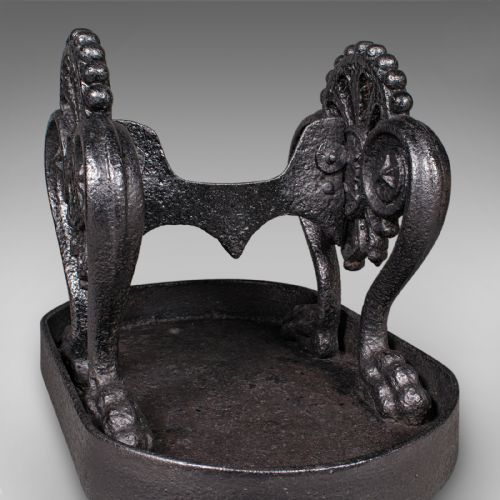 LARGE ANTIQUE TOWNHOUSE BOOT SCRAPER ENGLISH SHOE PULL GEORGIAN CIRCA 1750 - ADDITIONAL PHOTO 6