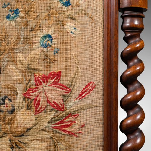 ANTIQUE EMBROIDERED FIRE SCREEN ENGLISH WALNUT NEEDLEPOINT EARLY VICTORIAN - ADDITIONAL PHOTO 9