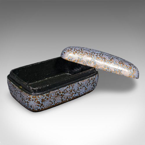 SMALL ANTIQUE SHARING BOX JAPANESE LACQUERED MEIJI KEEPSAKE CASE VICTORIAN - ADDITIONAL PHOTO 1