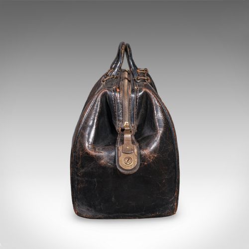 fig 2. Antique Railway Director's Gladstone Bag, English Leather Portmanteau, GWR, 1920