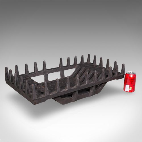 ANTIQUE FIREPLACE SET ENGLISH CAST IRON FIRE BASKET MULLING ANDIRON GEORGIAN - ADDITIONAL PHOTO 7