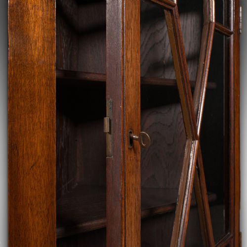 SMALL ANTIQUE CORNER CABINET ENGLISH GLAZED DISPLAY CUPBOARD EDWARDIAN 1910 - ADDITIONAL PHOTO 8