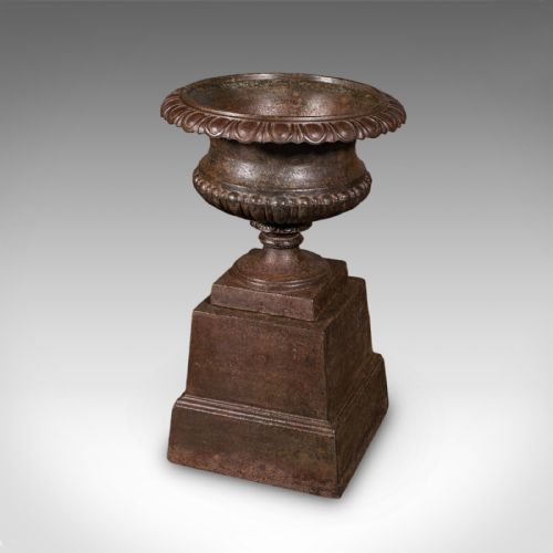 PAIR OF ANTIQUE GARDEN PLANTERS ENGLISH OUTDOOR DISPLAY URN VICTORIAN C1850 - ADDITIONAL PHOTO 5