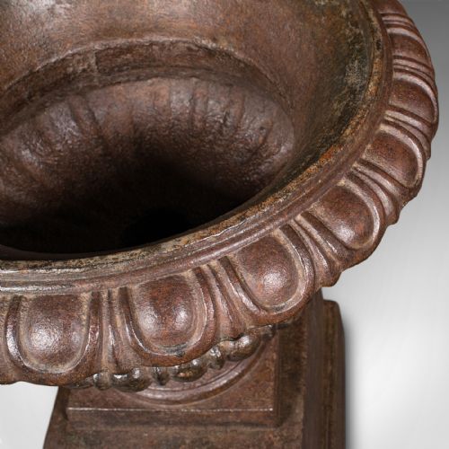 PAIR OF ANTIQUE GARDEN PLANTERS ENGLISH OUTDOOR DISPLAY URN VICTORIAN C1850 - ADDITIONAL PHOTO 8