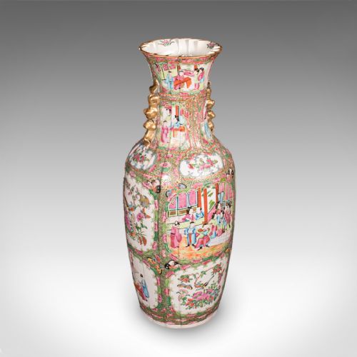 TALL ANTIQUE FAMILLE ROSE VASE CHINESE CERAMIC QING CENTREPIECE VICTORIAN