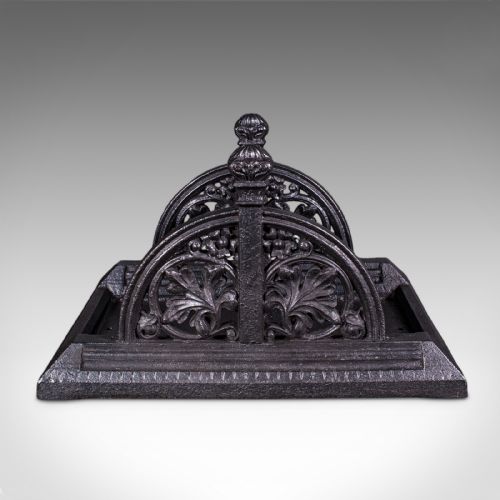ANTIQUE TOWNHOUSE BOOT SCRAPER ENGLISH CAST IRON SHOE PULL LATE VICTORIAN - ADDITIONAL PHOTO 4