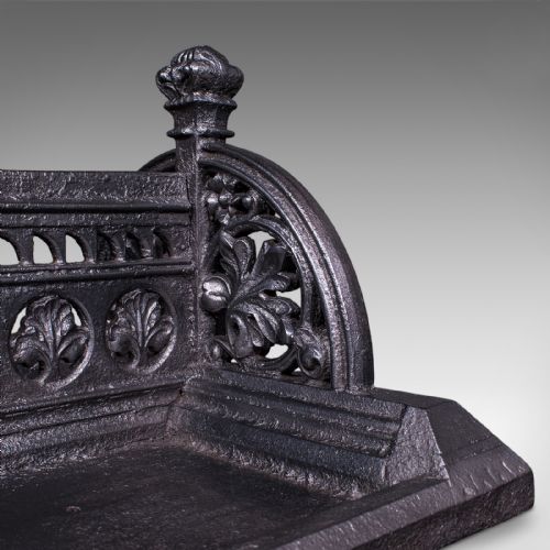 ANTIQUE TOWNHOUSE BOOT SCRAPER ENGLISH CAST IRON SHOE PULL LATE VICTORIAN - ADDITIONAL PHOTO 7