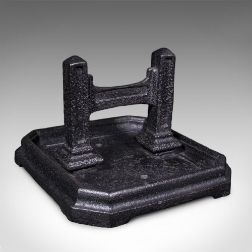 ANTIQUE BOOT SCRAPER PULL ENGLISH CAST IRON ENTRANCE SHOE CLEANER VICTORIAN - ADDITIONAL PHOTO 1