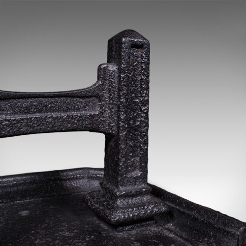 ANTIQUE BOOT SCRAPER PULL ENGLISH CAST IRON ENTRANCE SHOE CLEANER VICTORIAN - ADDITIONAL PHOTO 7