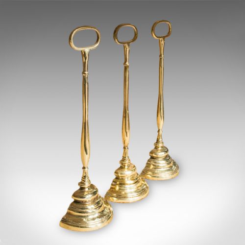 RARE ANTIQUE TRIO OF DOOR BUTLERS ENGLISH BRASS DOORSTOP EDWARDIAN C1910