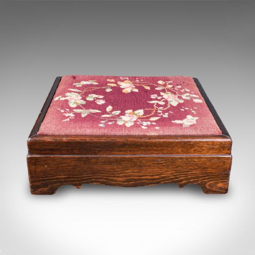 ANTIQUE UPHOLSTERED FOOTSTOOL ENGLISH PITCH PINE FIRESIDE STOOL EDWARDIAN - ADDITIONAL PHOTO 4
