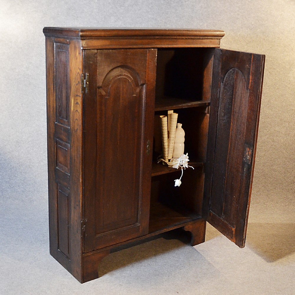Antique Cabinet Cupboard Large Quality English Victorian Oak Bookcase c1900