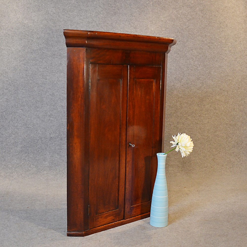Antique Corner Cupboard Wall Cabinet Quality English Georgian Mahogany c1800