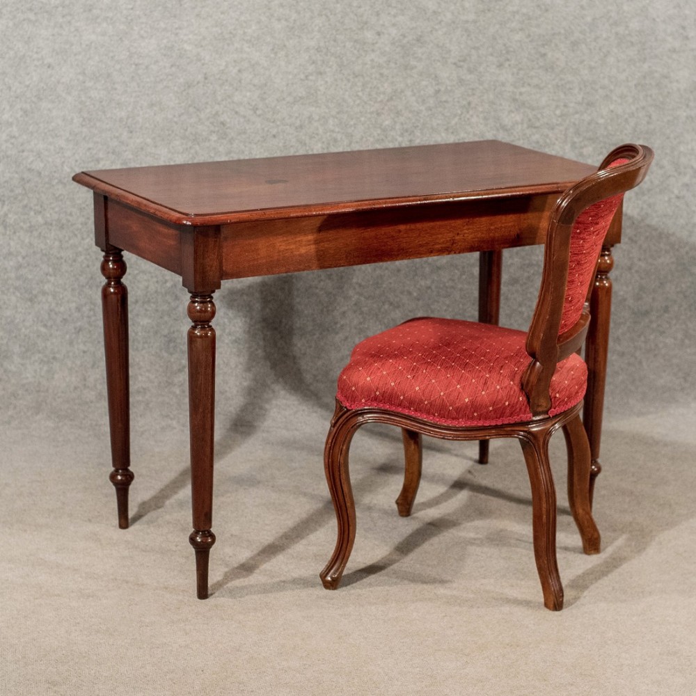 Antique Elegant Side Hall Lamp Table - English Georgian - Mahogany c1800