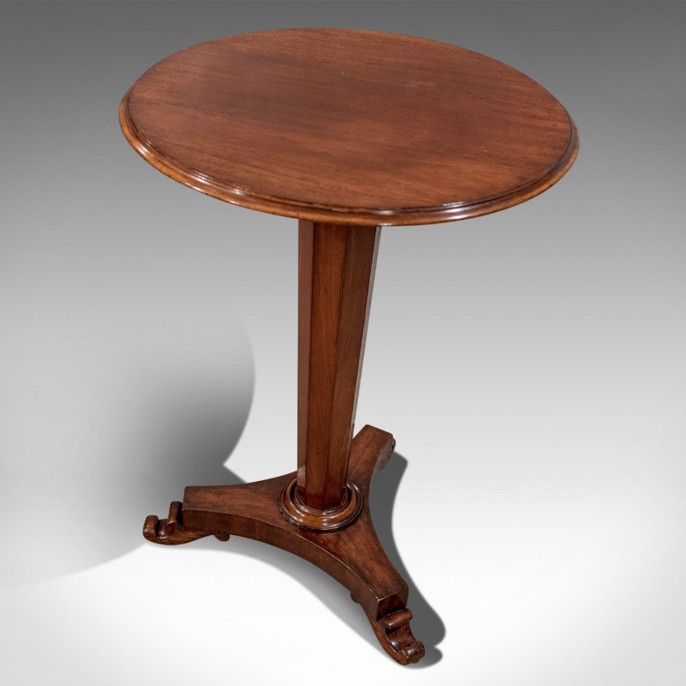 Antique English Regency Quality Mahogany Wine Lamp Tripod Table c1830