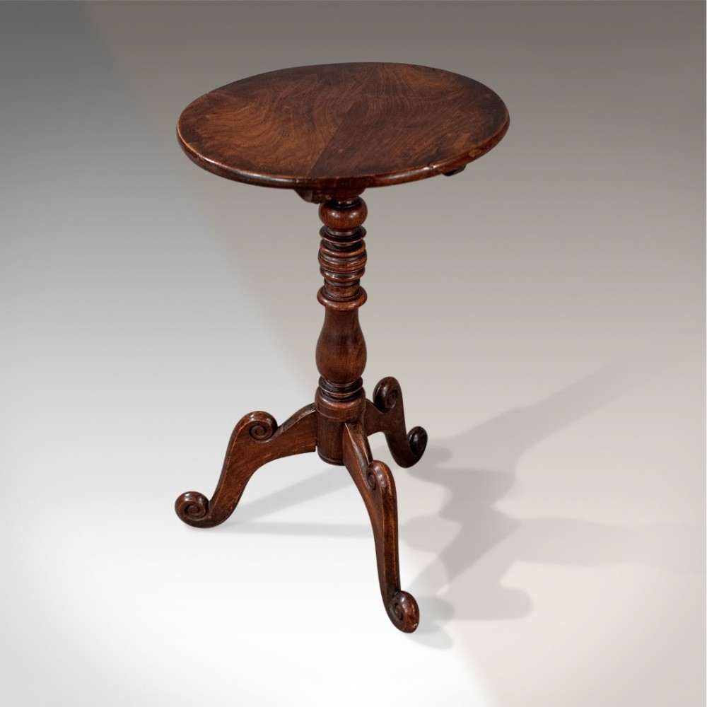 Antique Quality Georgian English Walnut Wine Side Tripod Oval Table c1800