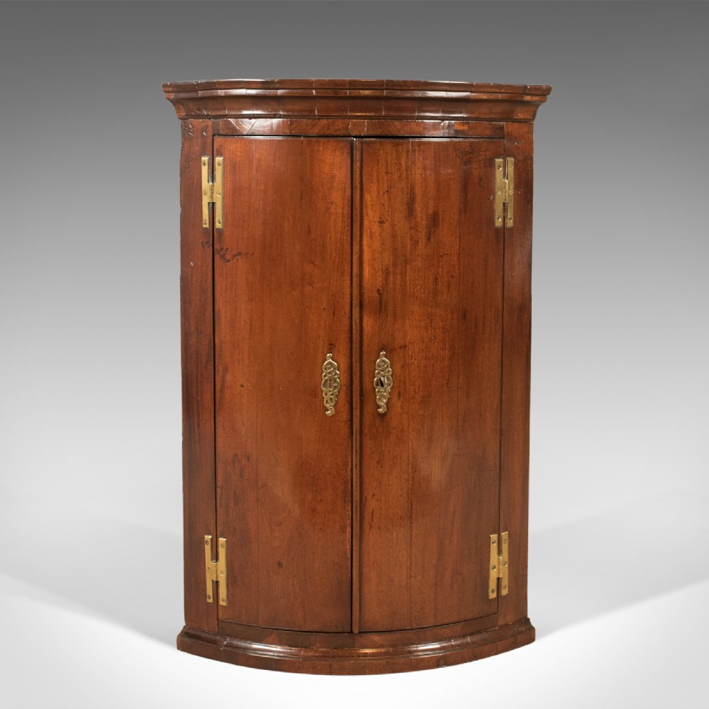 Bow Fronted Antique Corner Cabinet, Georgian c.1725