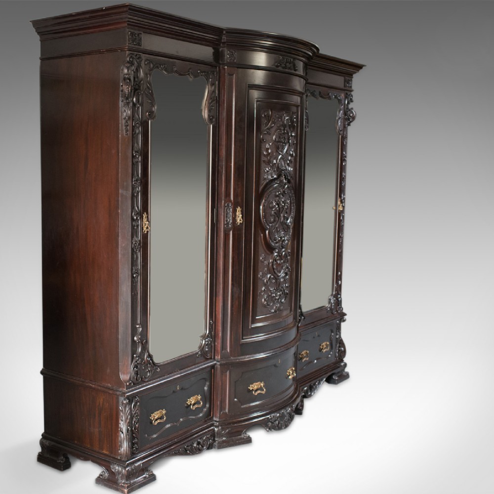 Very Large Victorian, English, Antique Wardrobe. Compactum in Mahogany, c.1870