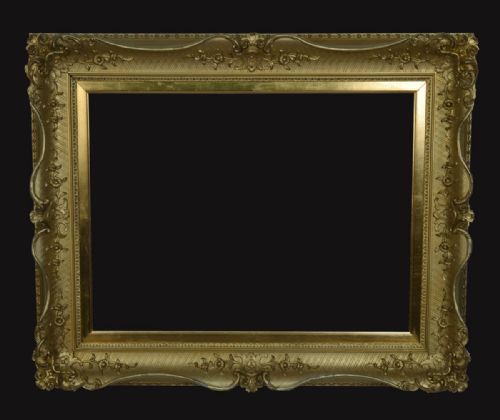 Guilt Wood and Gesso Picture Frame