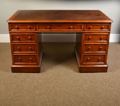 Mahogany Partners Desk
