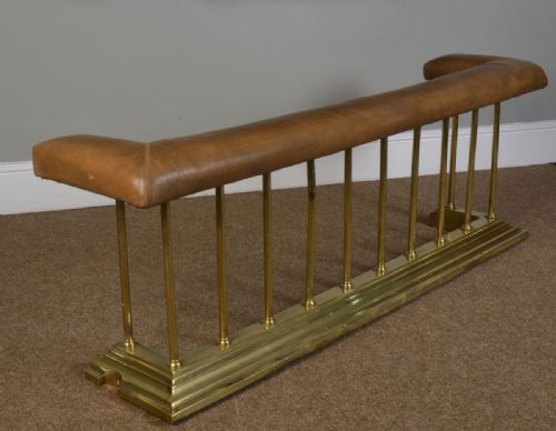 Victorian Club Fender