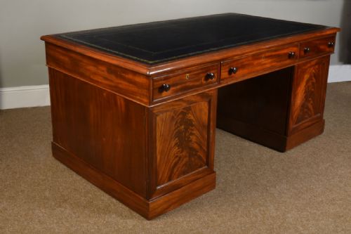 Victorian Mahogany Partners Desk